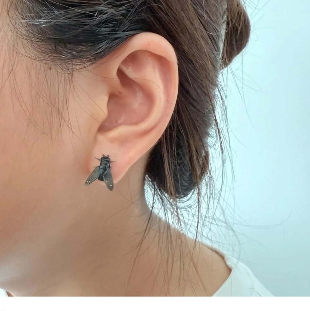 Elegant Black Fly Earrings